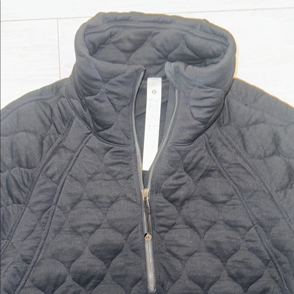 Lululemon Athletica Black Puffer Jacket - Picture 3 of 7
